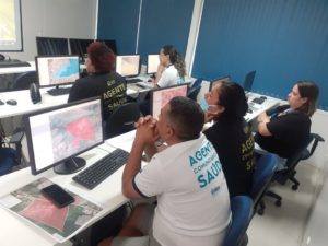 As oficinas de territorialização tem como finalidade projetar as seis microáreas por equipe em cada unidade da área programática 5.2 para compor junto com as outras APs o CEMAPS a ser lançado no 2º semestre de 2022 junto com todas as outras áreas do Município do Rio de Janeiro.