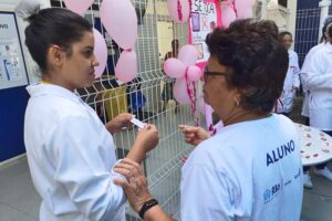 Outubro Rosa na Academia Carioca