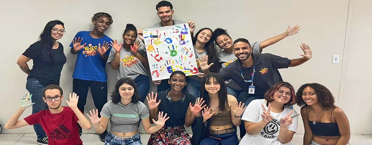 Saúde Mental na Adolescência – A vida tem a cor que você pinta