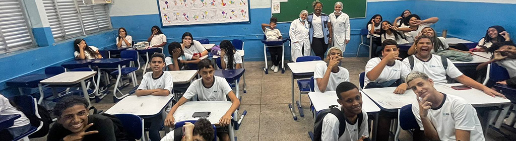 Orientação em Saúde Bucal na Escola Municipal Charles Dicken