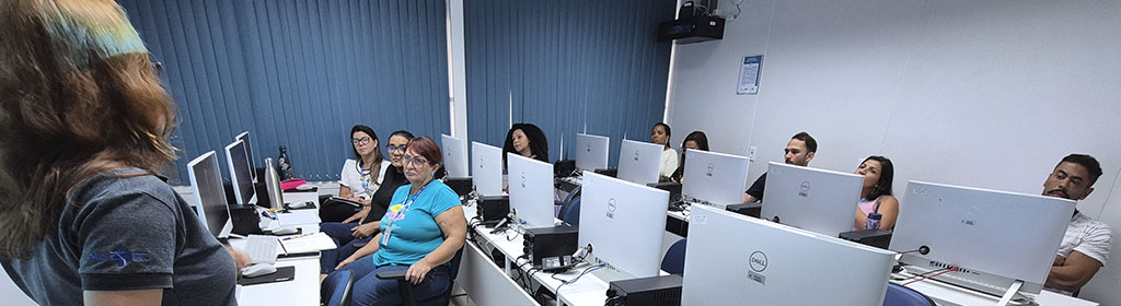 Qualifica TB com Farmacêuticos